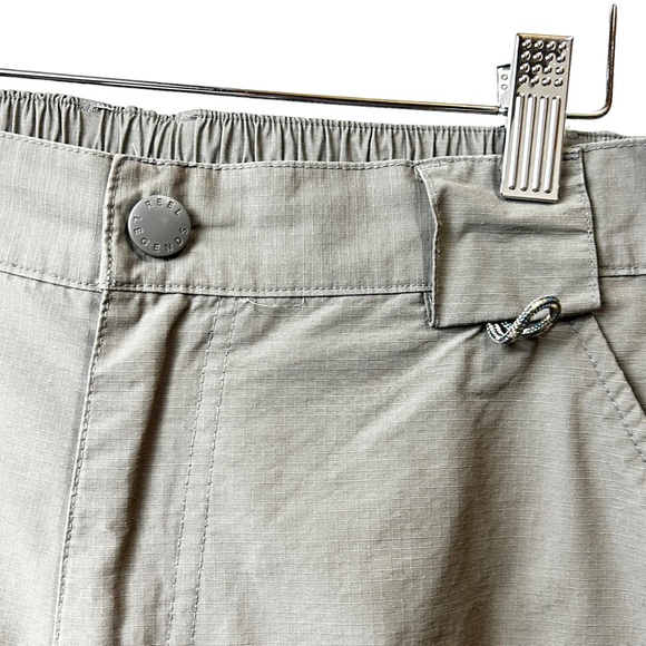 Reel Legends Performance Clothing Men's Nylon Cargo Fishing Shorts Gray - Picture 4 of 9